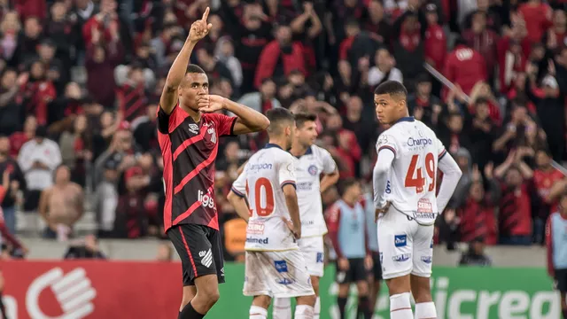 Foto: Robson Mafra/AGIF