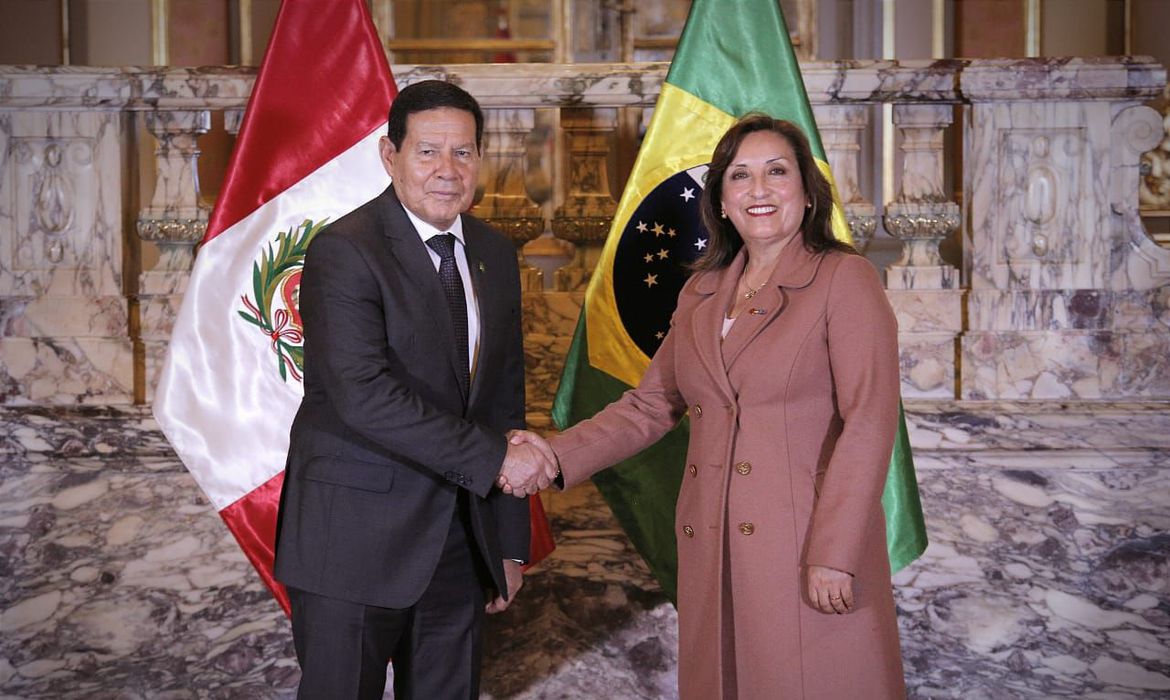 Foto: Reprodução Twitter General Hamilton Mourão