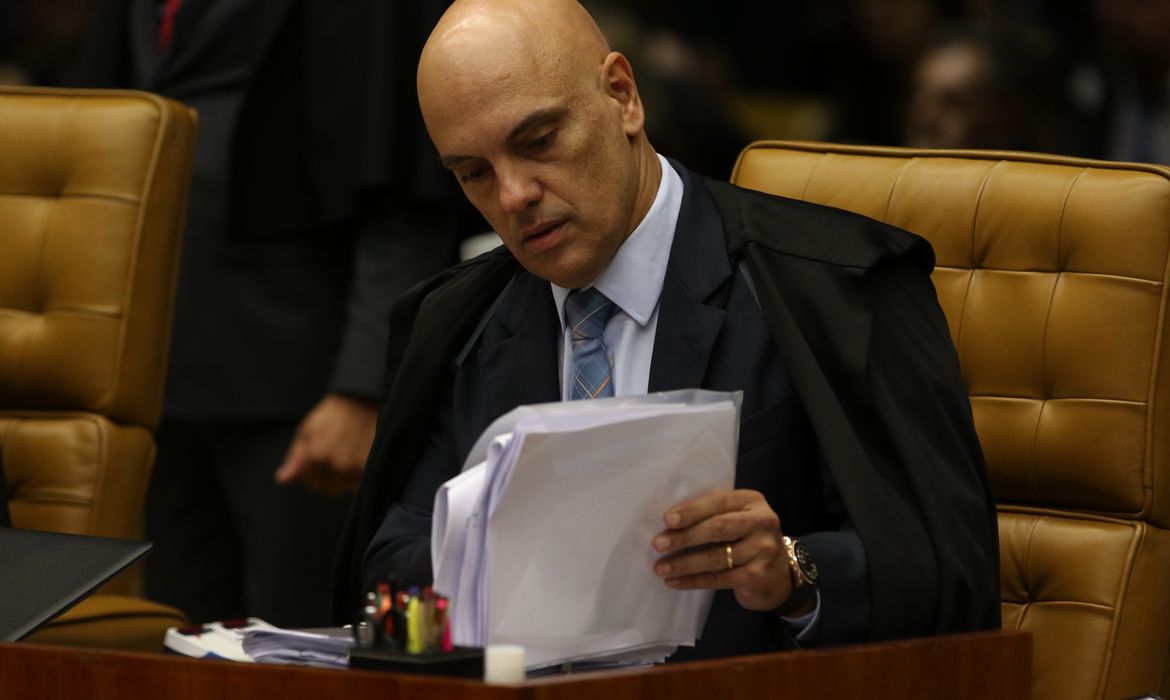 O ministro Alexandre de Moraes, durante sessão de julgamento sobre limite para compartilhamento de dados fiscais Foto: Fabio Rodrigues Pozzebom