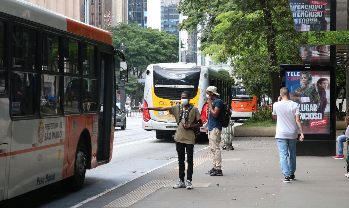 Liberação do uso de máscara em São Paulo Foto: Rovena Rosa