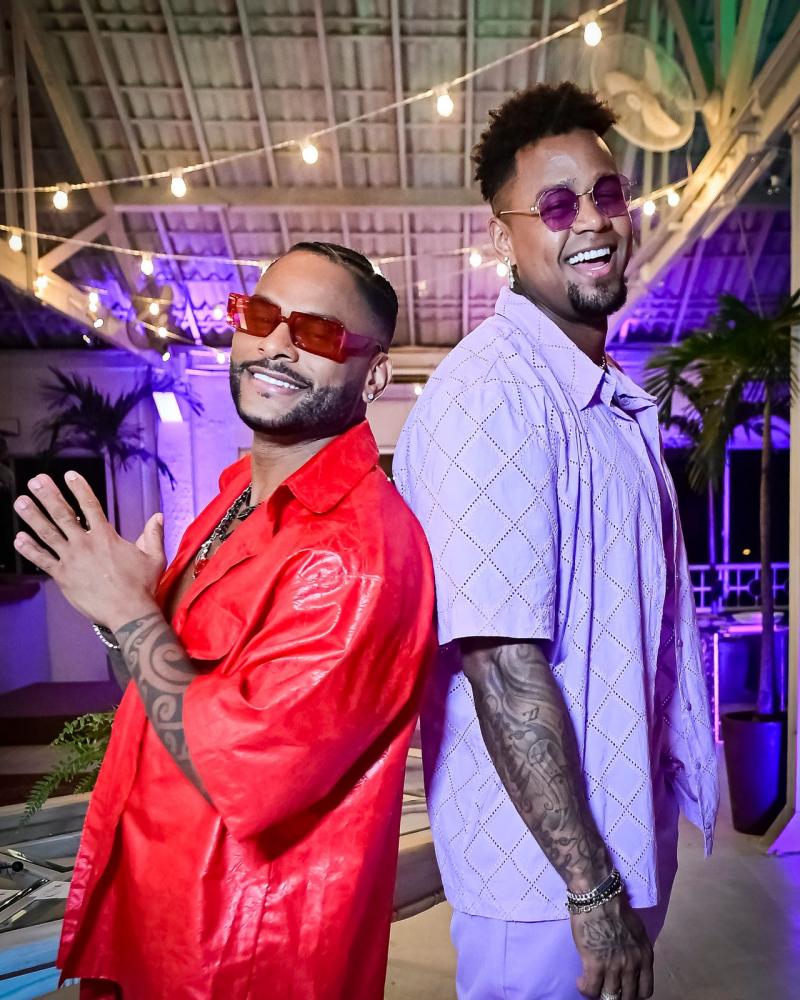 Tony Salles (Parangolé) e Léo Santana lançam 