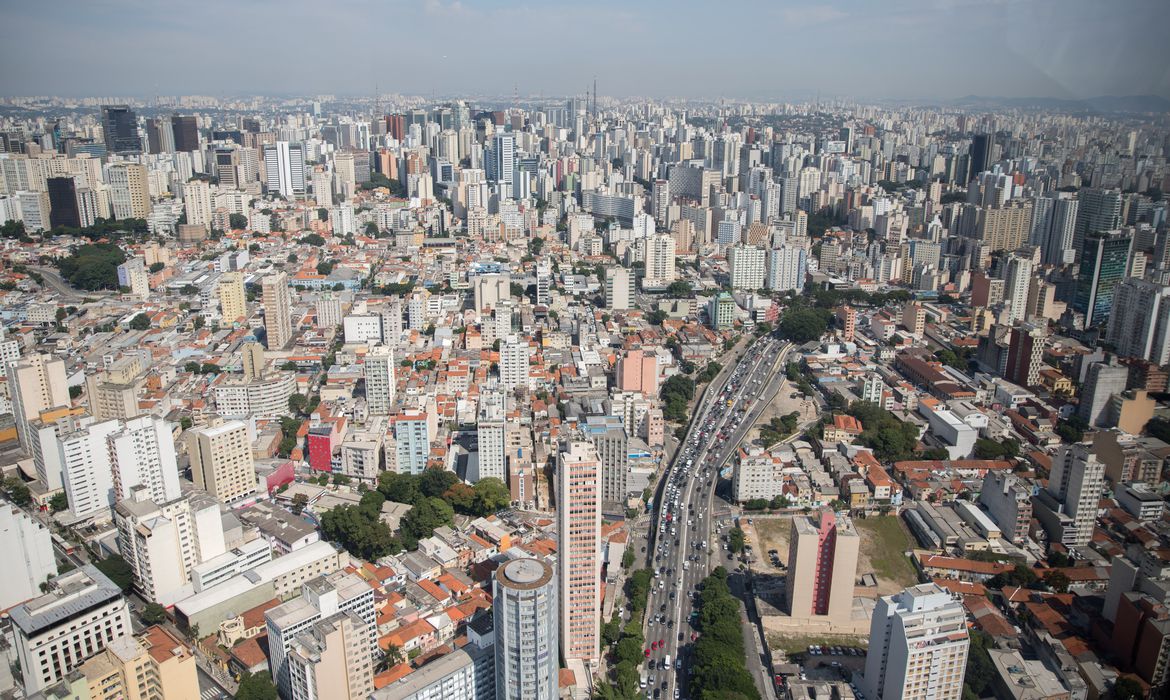 Vista aerea da cidade de São Paulo, rio Tietê, predios, São Paulo, cidade Foto: Divulgação/Diogo Moreira/MáquinaCW/Governo do estado de São Paulo