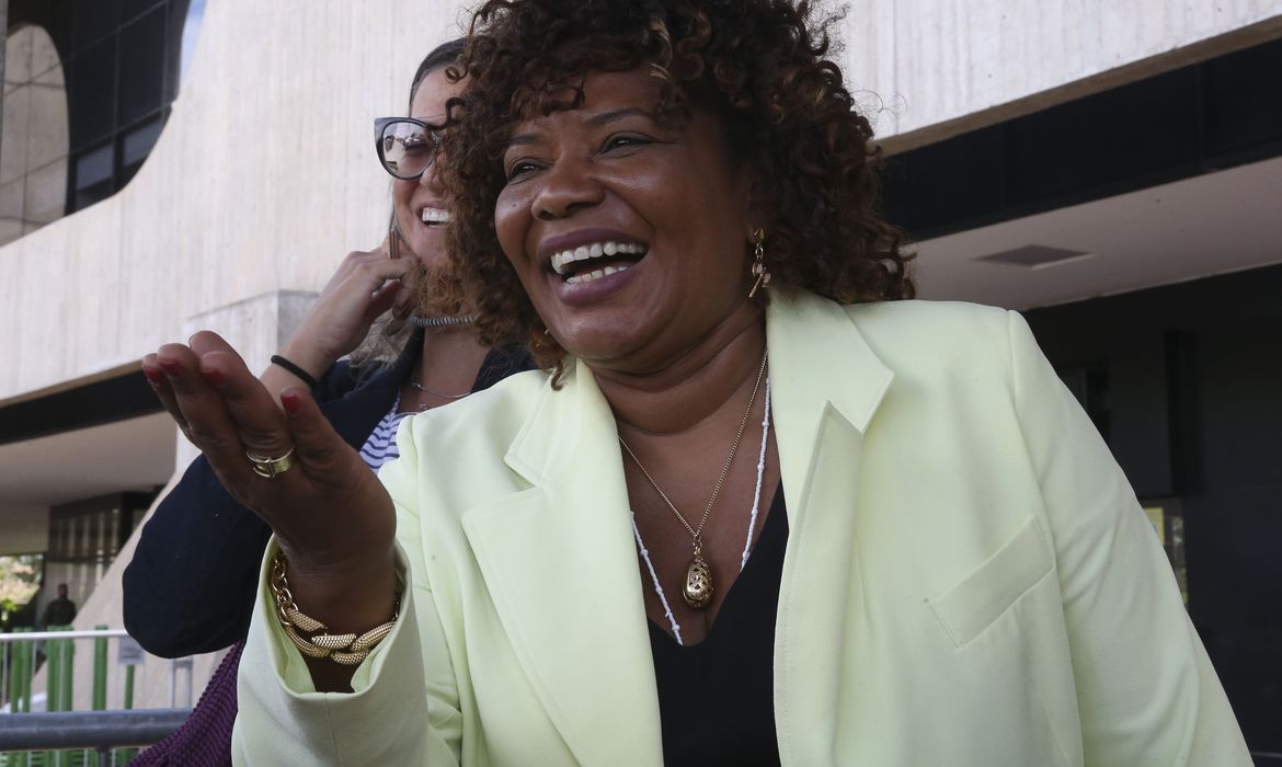 A cantora Margareth Menezes da Purificação, fala à imprensa no CCBB Brasília Foto: Antonio