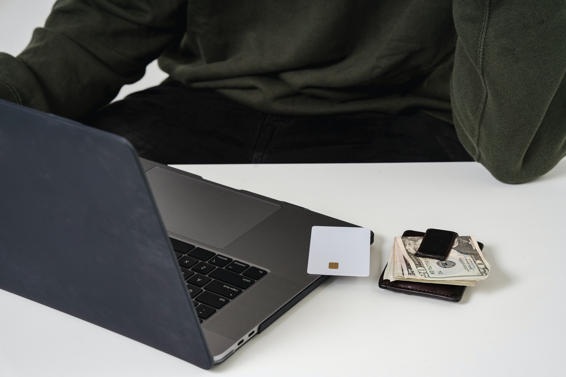 Usuários poderão optar pelo compartilhamento de dados para melhores ofertas de produtos e serviços. Foto: Sora Shimazaki / Pexels.