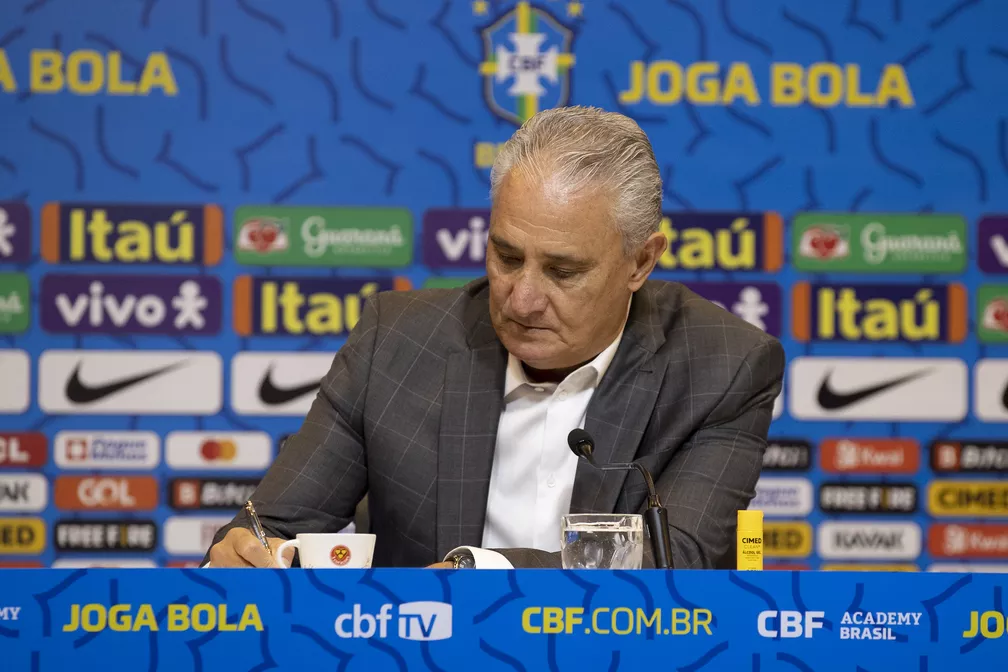 Tite, técnico da seleção brasileira, em convocação nesta sexta-feira — Foto: Lucas Figueiredo / CBF