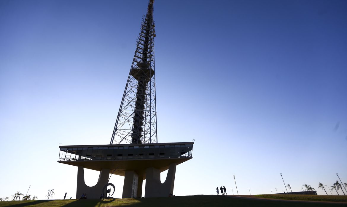 Torre de TV reabre para visitação.