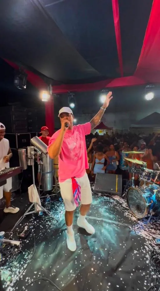 Depois de “Tô Solteiro”, TOMA solta EP com clássicos do pagode que só têm uma palavra de ordem: “toma”